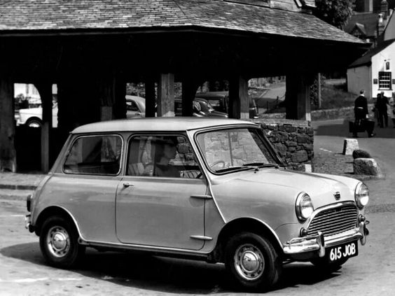 L'origine des Mini Austin : Une Voiture de Légende