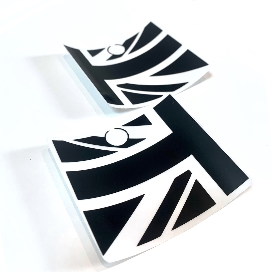 Deux adhésifs noirs Union Jack pour personnaliser l'intérieur des cabochons de feux arrière de Mini Austin MK4 à MK7